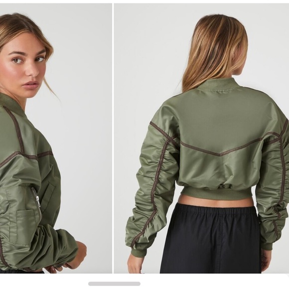 Forever 21 olive green cropped bomber jacket NWOT! - Picture 10 of 11